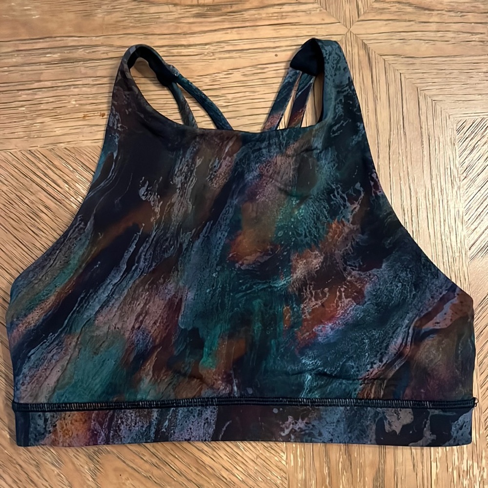 Lululemon sports bra sz 4/6
